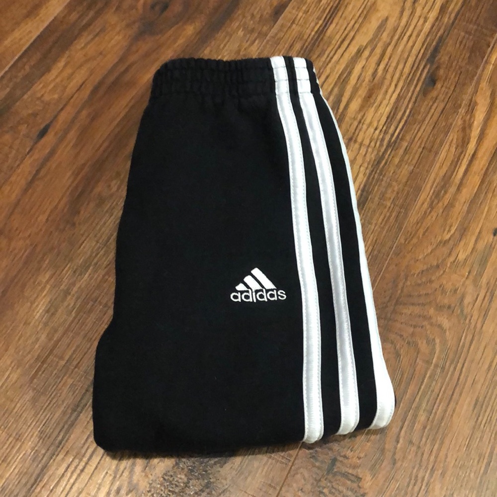 Adidas sweats